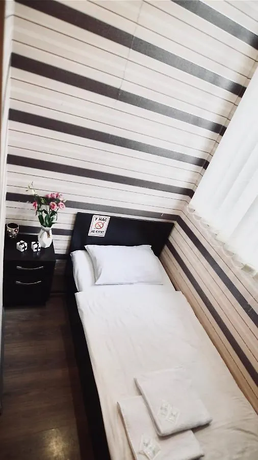 Uno Apart Hotel Kijów